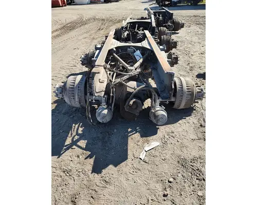 MERITOR RT46-160 Cutoff Assembly with Axles