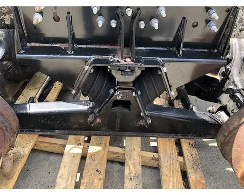 MERITOR RT46160P Cutoff Assembly (Housings & Suspension Only)