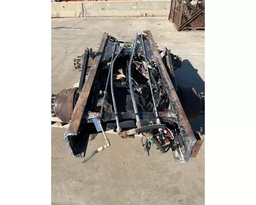 MERITOR RTL46160P Cutoff Assembly (Housings & Suspension Only)