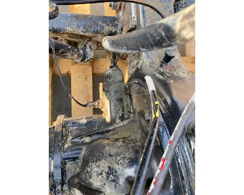 MERITOR RTL46160 Cutoff Assembly (Housings & Suspension Only)