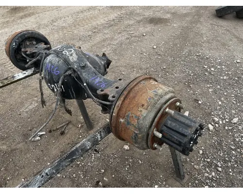 MERITOR UD1800 Axle Assembly, Rear