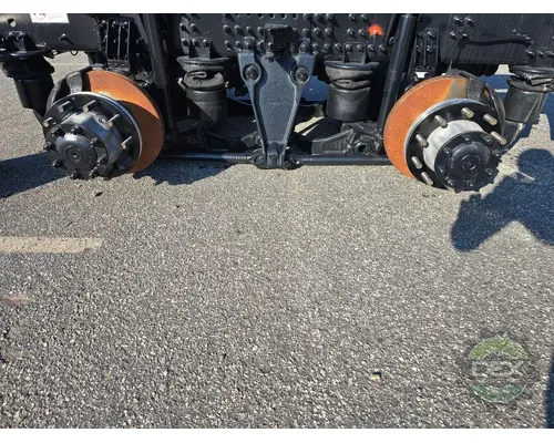 MERITOR VNL440 Cutoff Assembly (Housings & Suspension Only)