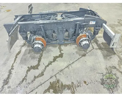 MERITOR VNL440 Cutoff Assembly (Housings & Suspension Only)