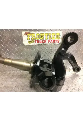 MERITOR  Spindle / Knuckle, Front