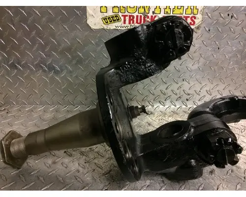 MERITOR  Spindle  Knuckle, Front
