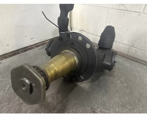 MERITOR  Spindle  Knuckle, Front