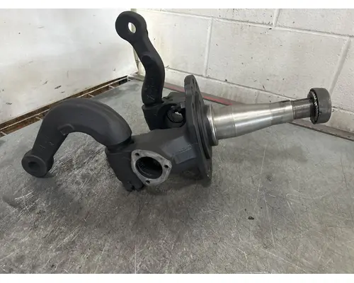 MERITOR  Spindle  Knuckle, Front
