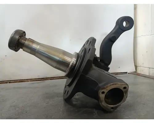 MERITOR  Spindle  Knuckle, Front