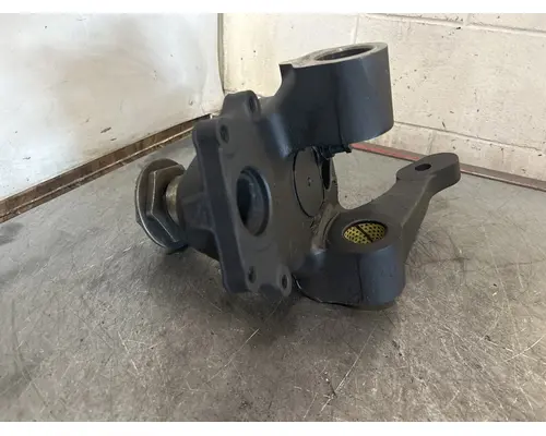 MERITOR  Spindle  Knuckle, Front