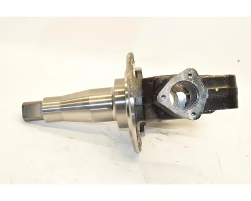 MERITOR  Spindle  Knuckle, Front