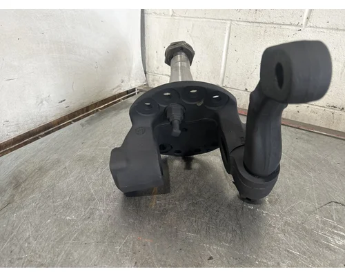 MERITOR  Spindle  Knuckle, Front