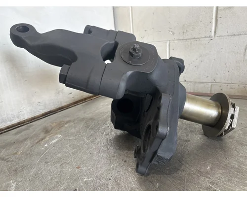 MERITOR  Spindle  Knuckle, Front