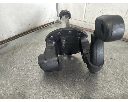 MERITOR  Spindle  Knuckle, Front