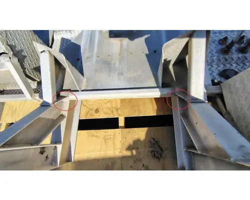 MERRITT WIM Headache Rack