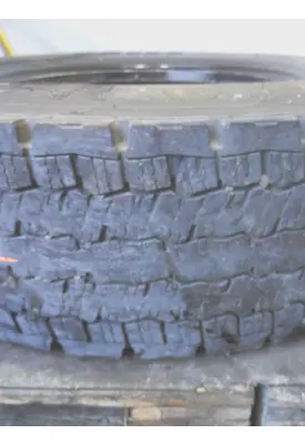 MICHELIN 11R22.5 TIRE
