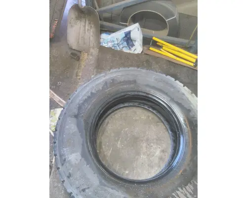 MICHELIN 11R22.5 TIRE