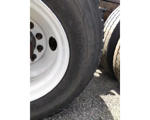 MICHELIN 11R22.5 TIRE