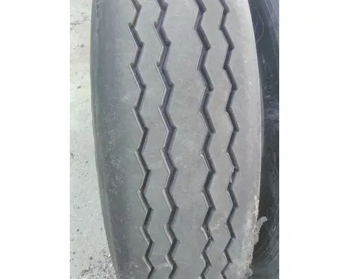 MICHELIN 11R22.5 TIRE