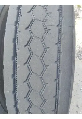 MICHELIN 11R22.5 TIRE