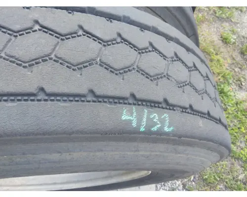 MICHELIN 11R22.5 TIRE