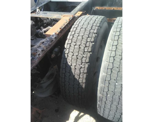 MICHELIN 11R22.5 TIRE