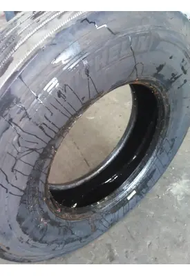 MICHELIN 11R22.5 TIRE