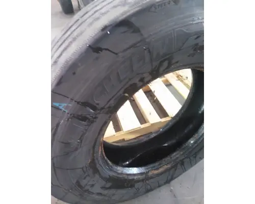 MICHELIN 11R22.5 TIRE