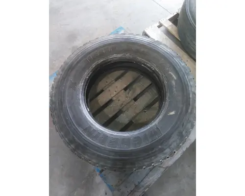 MICHELIN 11R22.5 TIRE