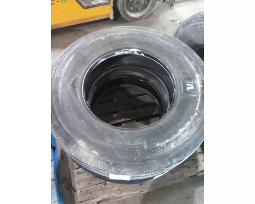 MICHELIN 11R22.5 TIRE