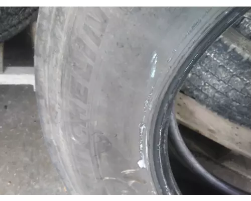 MICHELIN 11R22.5 TIRE