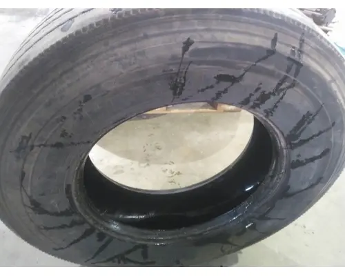 MICHELIN 11R22.5 TIRE