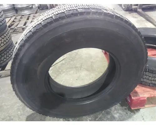 MICHELIN 11R22.5 TIRE