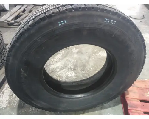 MICHELIN 11R22.5 TIRE