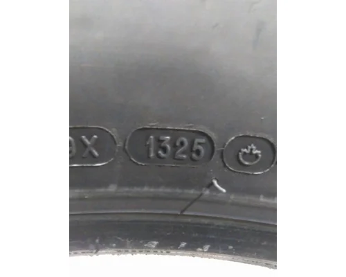 MICHELIN 11R22.5 TIRE