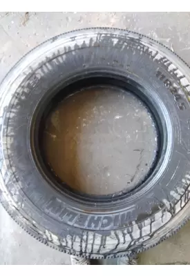 MICHELIN 11R24.5 TIRE