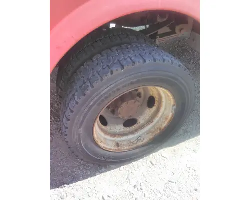 MICHELIN 225/70R19.5 TIRE