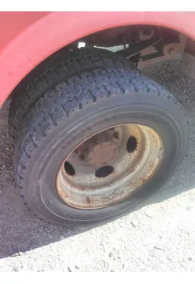 MICHELIN 225/70R19.5 TIRE