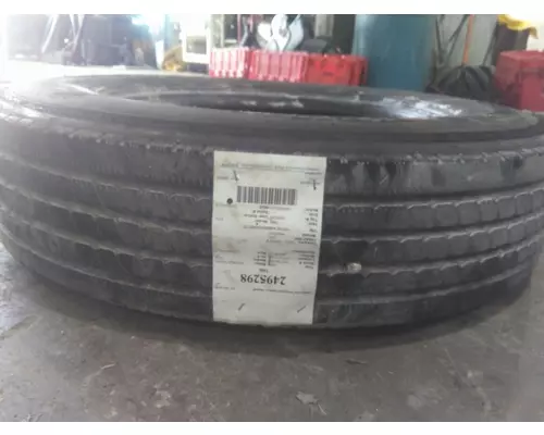 MICHELIN 245/75R22.5 TIRE