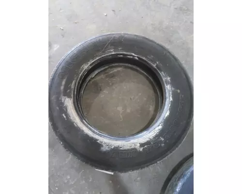 MICHELIN 245/75R22.5 TIRE