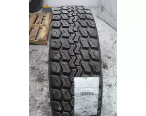 MICHELIN 275/70R22.5 TIRE