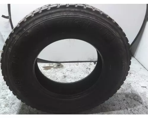 MICHELIN 275/70R22.5 TIRE