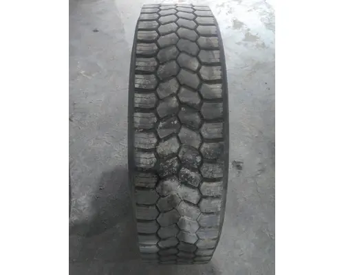 MICHELIN 275/70R22.5 TIRE