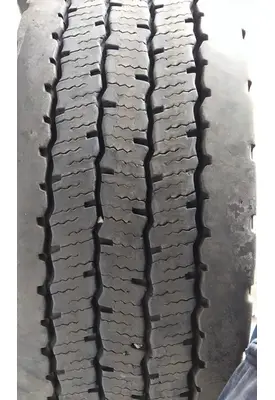 MICHELIN 275/80R22.5 TIRE