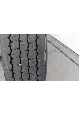 MICHELIN 275/80R22.5 TIRE