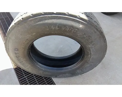 MICHELIN 275/80R22.5 TIRE