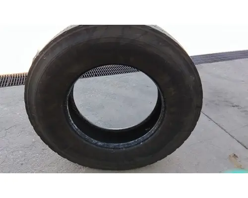 MICHELIN 275/80R22.5 TIRE