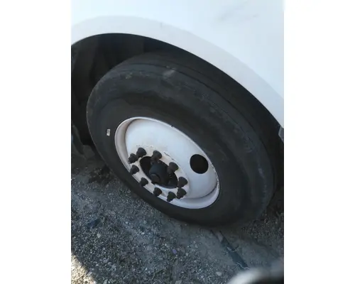 MICHELIN 275/80R22.5 TIRE