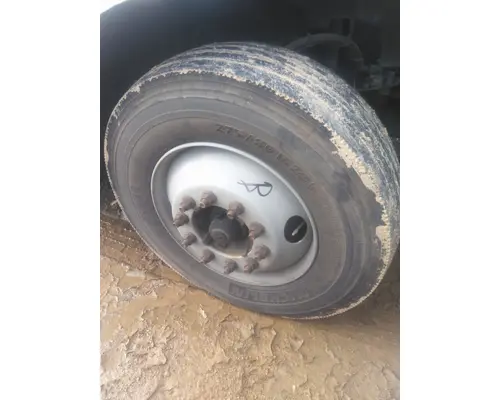 MICHELIN 275/80R22.5 TIRE