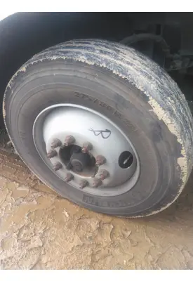 MICHELIN 275/80R22.5 TIRE