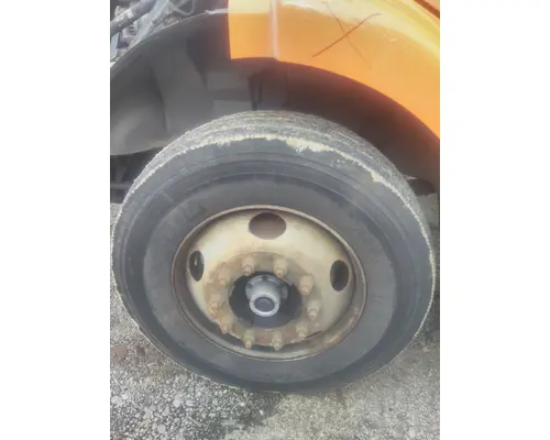 MICHELIN 275/80R22.5 TIRE